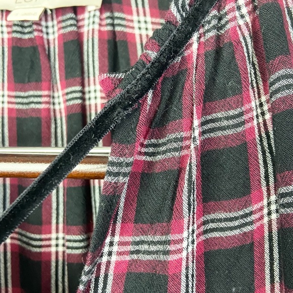 Ann Taylor LOFT•red black plaid tartan long sleeve peplum top medium - Picture 5 of 7